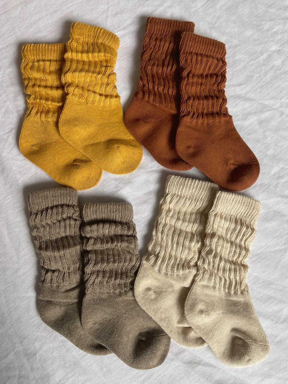 Slouch SOCKS